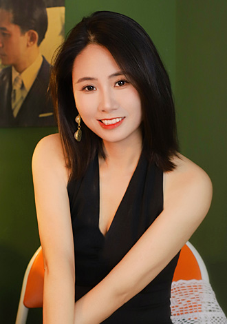 Meet beautiful Asian member: Fengjuan from Xiamen
